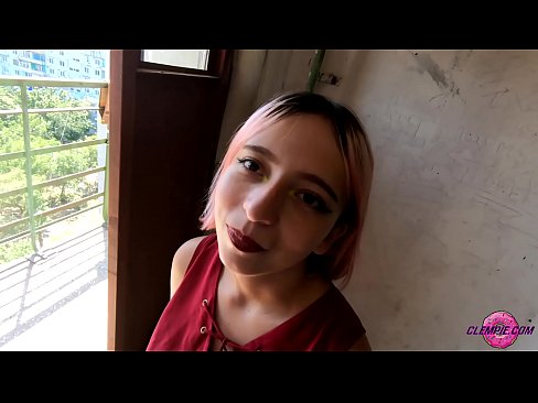 ❤️ Studentka smyslně kouří cizince ve vnitrozemí - sperma na tváři Domácí porno u cs.pornochaturbate.ru ️❤